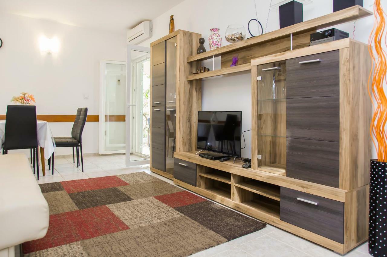 Vila Lukrecija Drace Luaran gambar